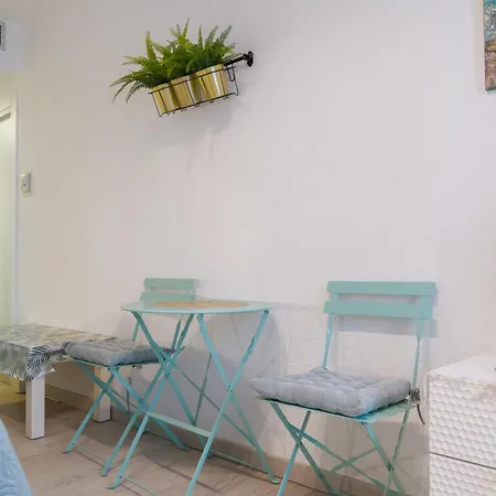 Apartment Comfortable And Functional In Triana