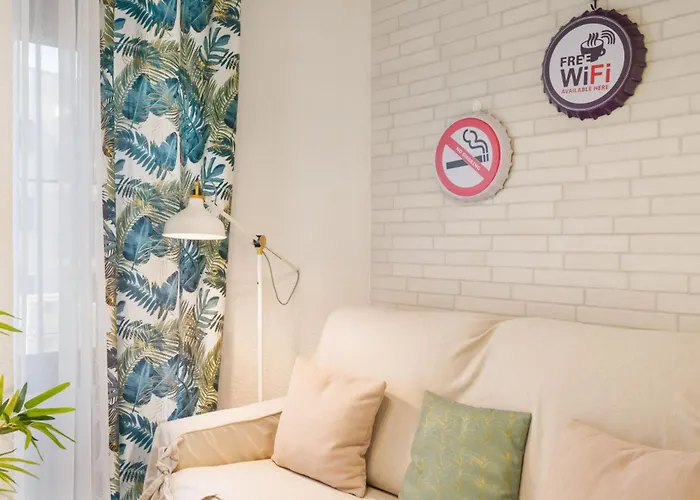 Comfortable And Functional In Triana Sevilla